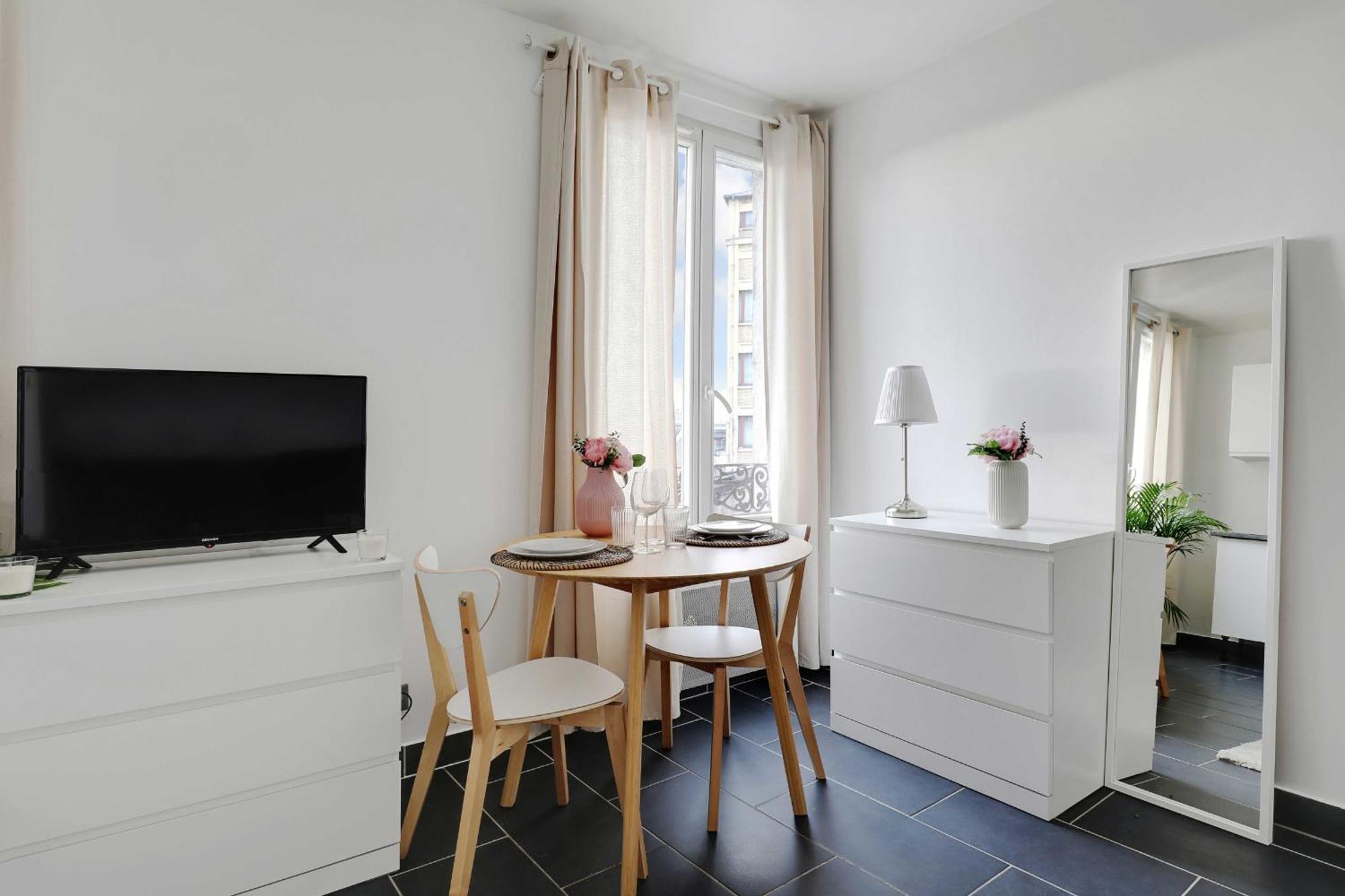 Cmg - Residence Edouard Vaillant 庞坦 外观 照片